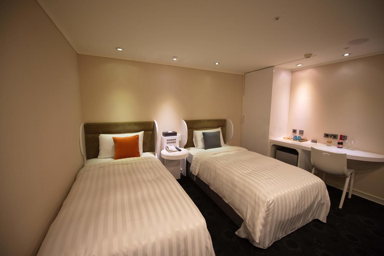 Ximen Airline Hotel Taipei Exterior photo