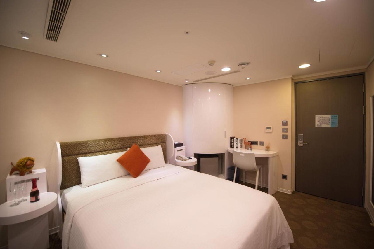 Ximen Airline Hotel Taipei Exterior photo